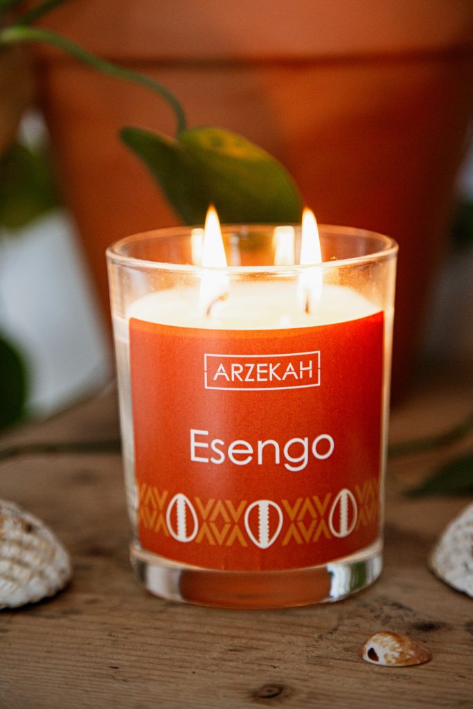 Bougie parfumée ESENGO