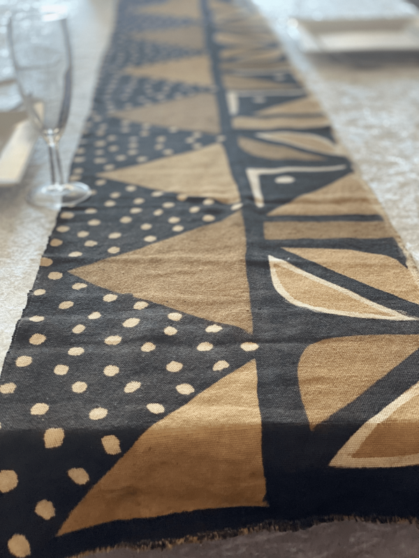 Coureur de table en Bogolan 1 – tissu africain artisanal