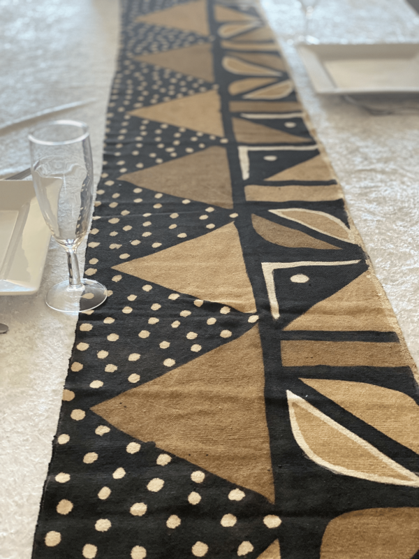 Coureur de table en Bogolan 1 – tissu africain artisanal