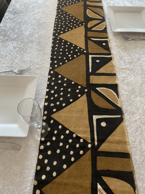 Coureur de table en Bogolan 1 – tissu africain artisanal